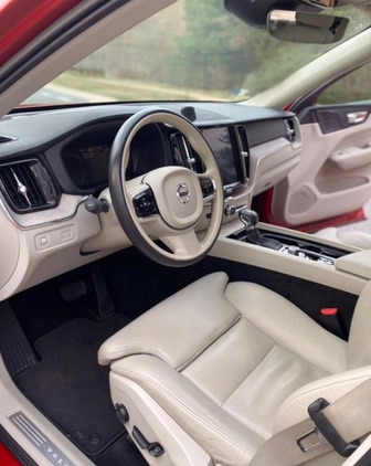 Volvo XC 60 cena 129900 przebieg: 69000, rok produkcji 2018 z Sulejówek małe 781